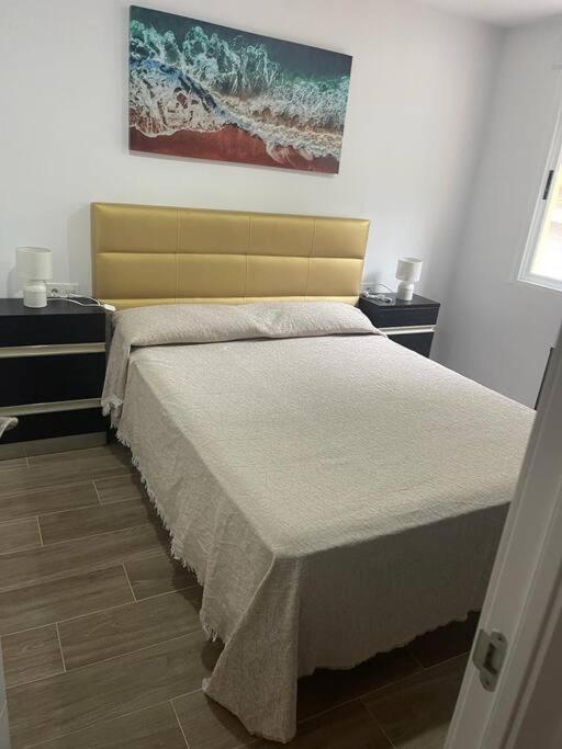 Moderno Apartamento En Elche Exterior foto